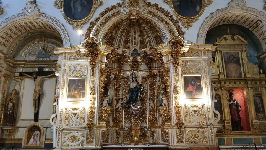 Granada: Cathedral & Royal Chapel Skip the Line Tour - What the guides add