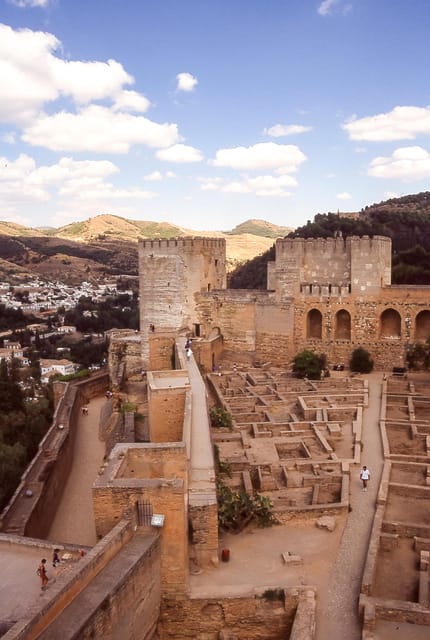 Granada: Combo Alhambra, Albaicín, and Sacromonte Tour - Is $65 a fair price?