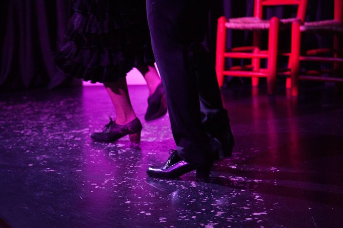 Granada Flamenco & Tapas Tour - Molly’s role in keeping the evening relaxed