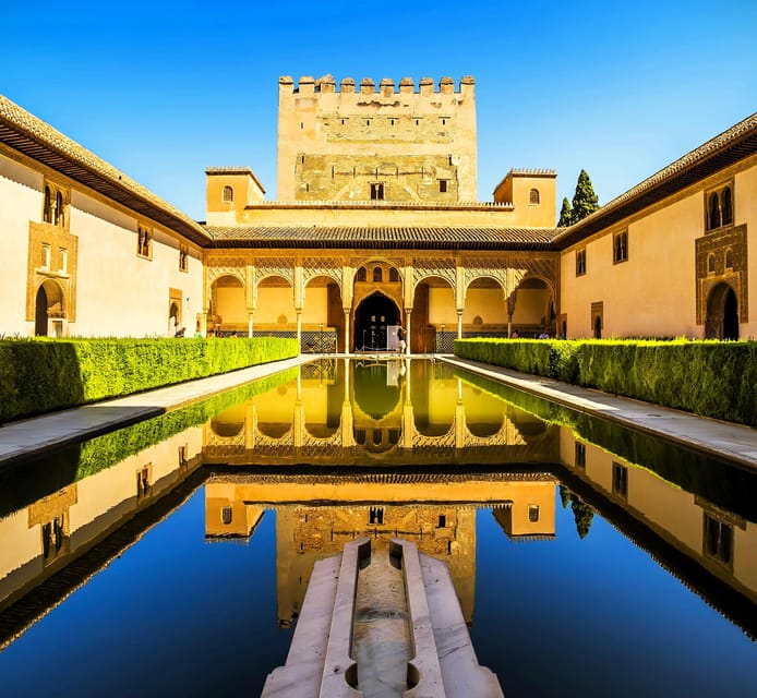 Granada: Full Alhambra Premium Guided Tour with Tickets - El Partal and the Generalife gardens