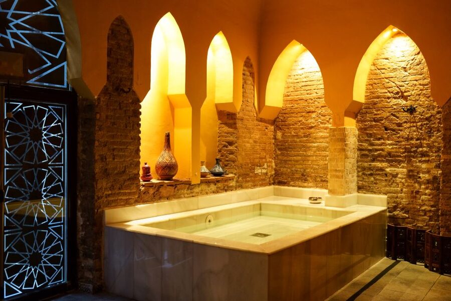 Granada: Hammam Experience with Massage at Baños de Elvira - How long should you allow?