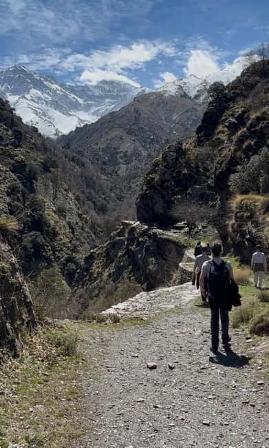 Granada: High Sierra Nevada Hiking Tour to 3000 Meters - Jaime, Buitre, and the small-group atmosphere
