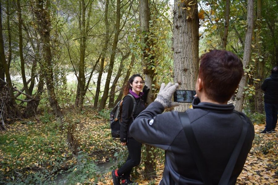 Granada: Hiking along the Gollizno route - Looking for ancient cave paintings