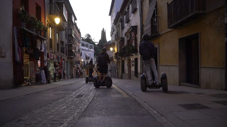 Granada: Historical City Center Guided Segway Tour - Key points to know before you book