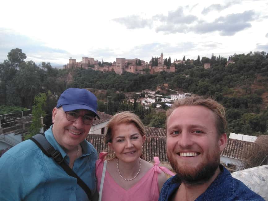 Granada Like a Local: Customized Private Tour - Key points to know before booking