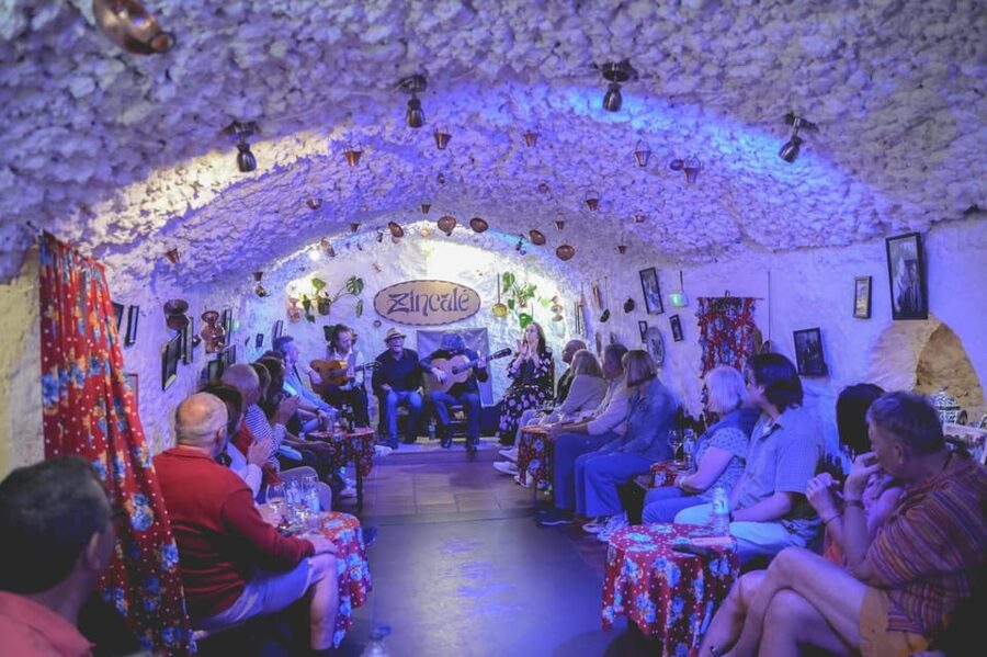 Granada: Live Flamenco Show - Key points to know
