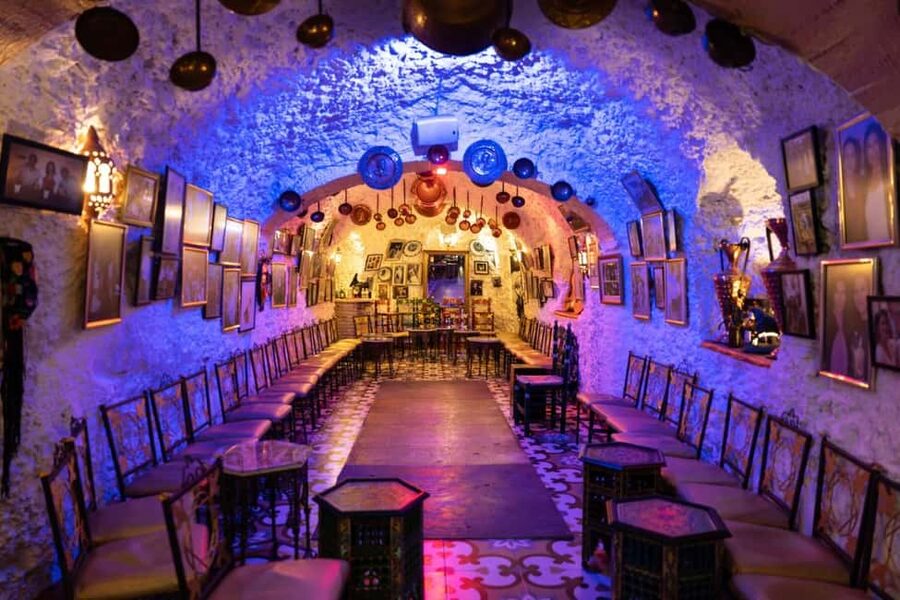 Granada: Los Amayas Cave Traditional Flamenco Show - Practical tips for making the evening work