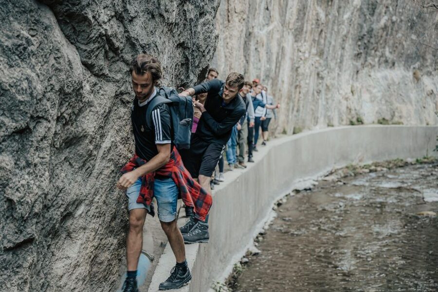 Granada: Los Cahorros Guided Afternoon Hiking Tour - Should you book the Los Cahorros tour?