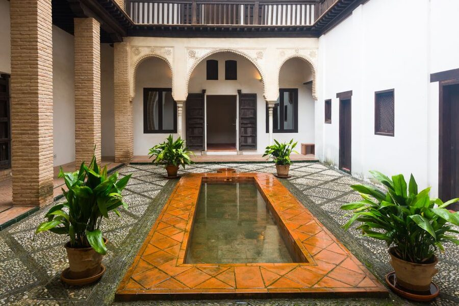 Granada: Moorish Monuments Entrance Tickets - Maristán, a former hospital with limited interpretation