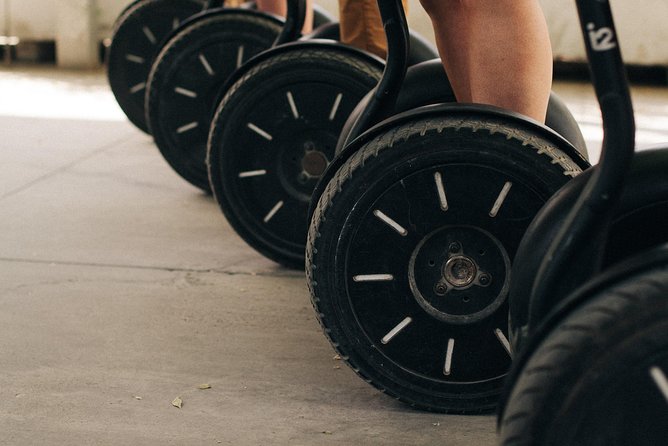 Granada: Panoramic Tour by Segway - Your first ride and safety briefing