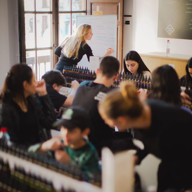 Granada: Perfume Workshop - Working with the perfumer’s tools