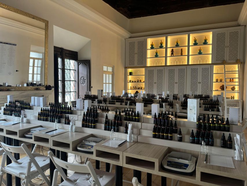 Granada: Perfume Workshop - Languages and the feel of the instruction