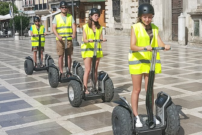 Granada Private Segway Tour - Climbing through the Albaicín to Plaza Larga