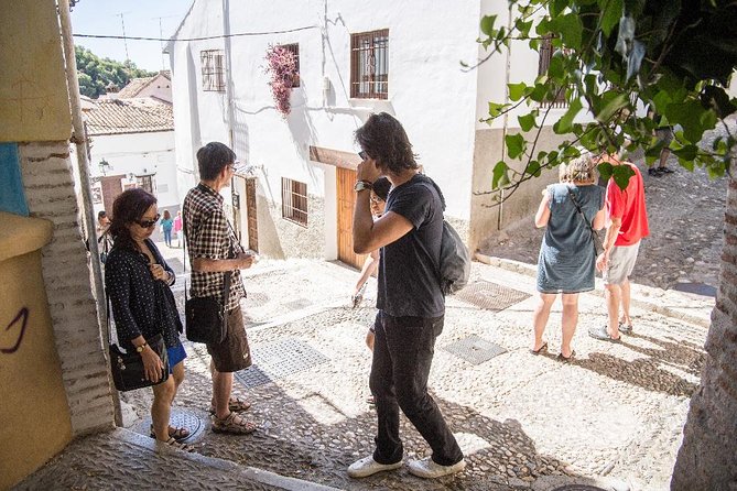 Granada Private Tapas & Walking Tour - The Royal Chapel area and a longer tasting stop