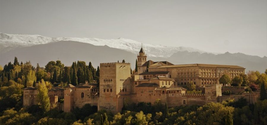 Granada: Private Tour of Albaicín, Sacromonte and Viewpoints - Key points to know before you book