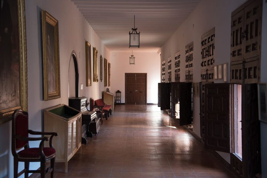 Granada: Sacromonte Abbey Entry Ticket with Audio Guide - Walk the churches, courtyards, and cloisters