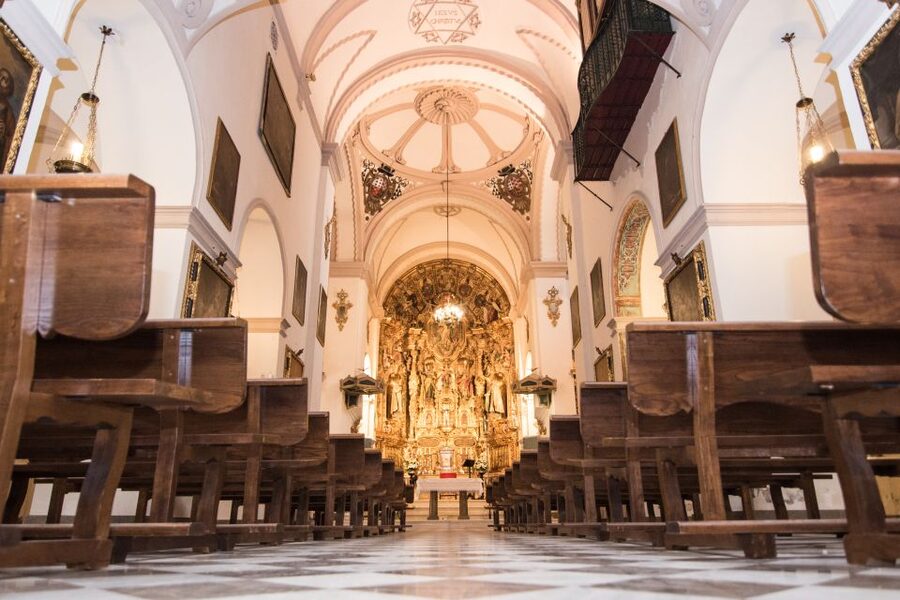 Granada: Sacromonte Abbey Entry Ticket with Audio Guide - Save time for the view from Mount Valparaiso