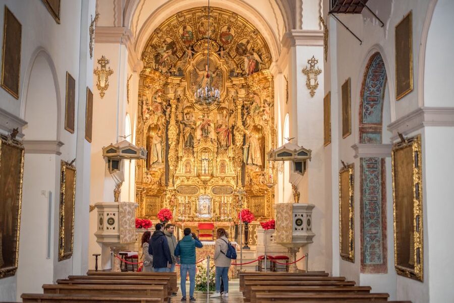 Granada: Sacromonte Abbey Entry Ticket with Audio Guide - What the $8 ticket really includes
