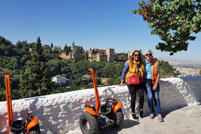 Granada Segway Tour to Albaicin and Sacromonte - Cuesta del Chapiz and the transition to Sacromonte