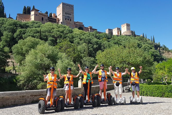 Granada Segway Tour to Albaicin and Sacromonte - Vereda de Enmedio and the story behind the caves