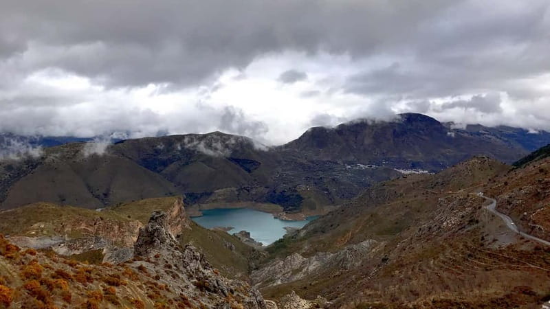 Granada: Sierra Nevada Safari Tour to 2500 m with a Drink - The Camino de los Neveros and old mountain travel