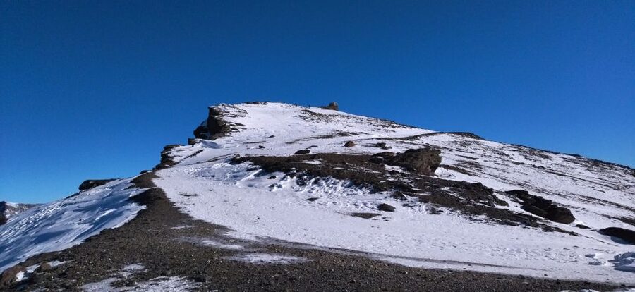 Granada: Sierra Nevada Veleta Peak Trek with Lunch - A picnic at around 11,000 feet