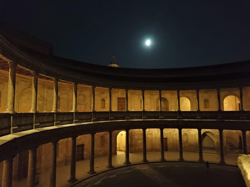 Granada: Sunset Legends of the Alhambra Guided Tour - Why a sunset walk changes the Alhambra