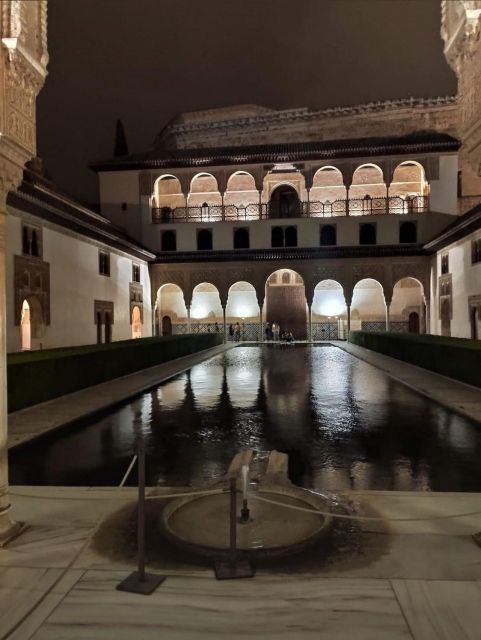 Granada: Sunset Legends of the Alhambra Guided Tour - Cuesta del Rey Chico and the route down toward Granada