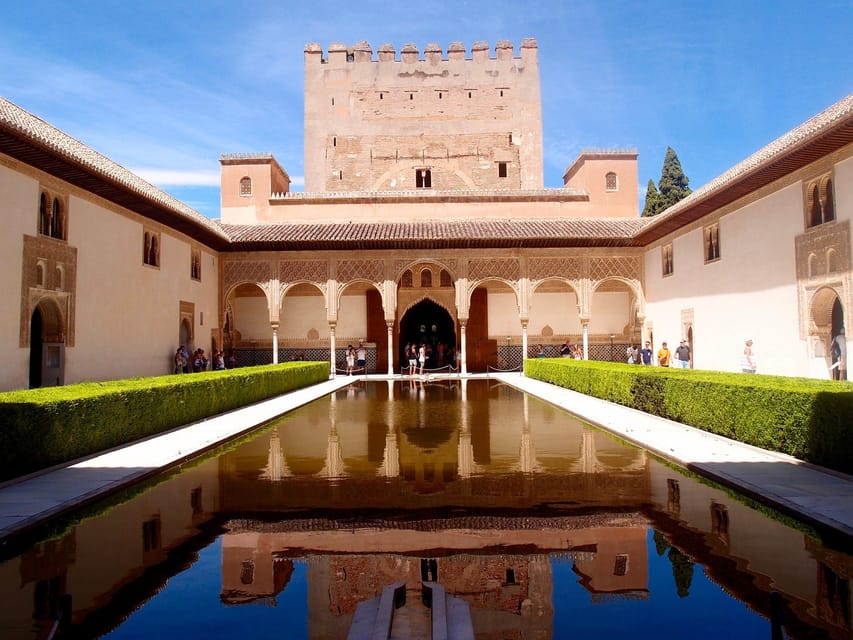 Granada: Tour of Alhambra, Generalife, and Nasrid Palaces - Key points to know before you book
