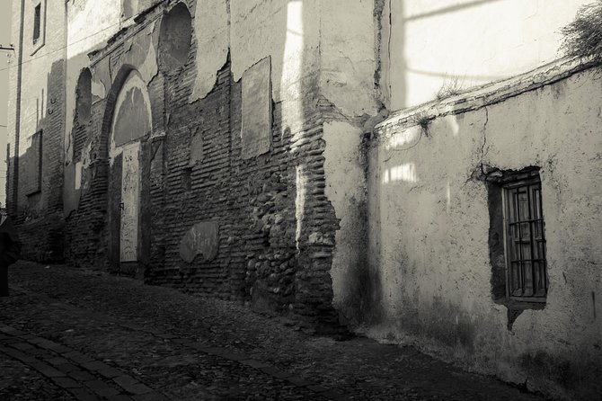 Guided tour Conspiracy in the Albaicín - Execution sites and the beauty of uneasy places