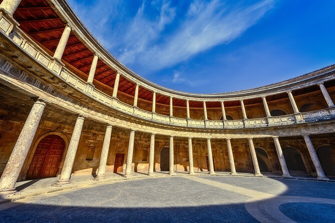 Guided tour of Alhambra and Generalife with Nasrid Palaces - Nasrid Palaces, the essential timed entry