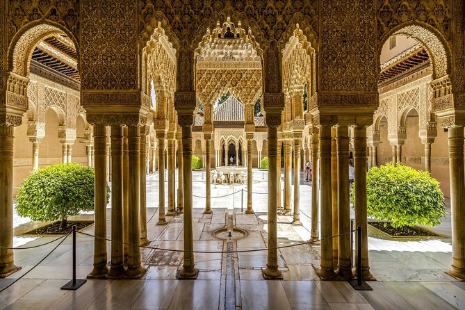 Guided tour of La Alhambra with tickets included - What the Three-Hour Format Means for You