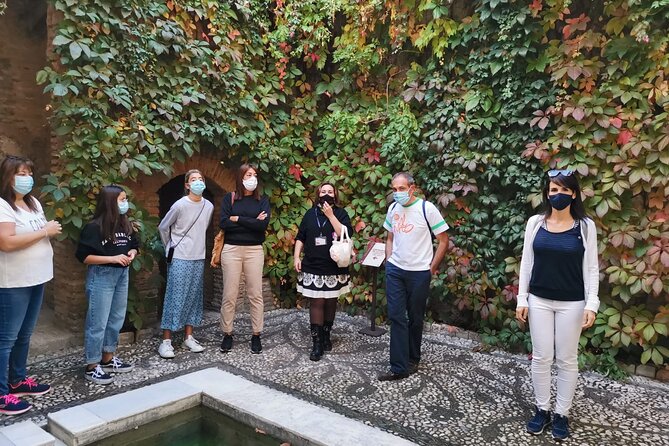 Guided tour The Nasrid Life - How this compares with an Alhambra visit