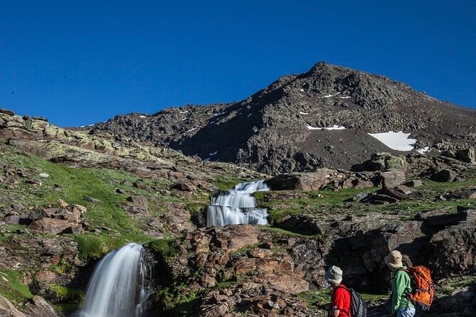 Hiking experience in the High Sierra Nevada National Park - Key points to know before you book