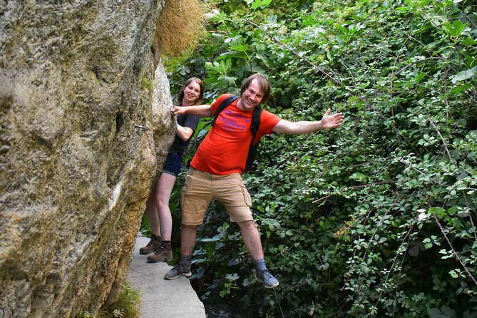 Hiking in the Canyon of the Monachil Cubs in Granada - Key points to know before you book