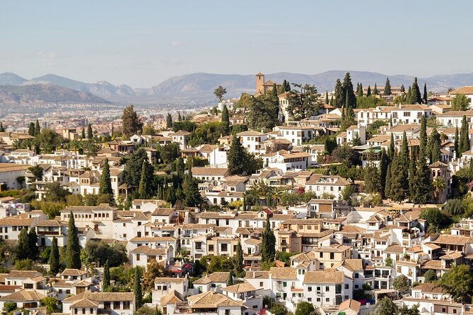 Jewish Tour in Granada - Torres Bermejas and the edge of the old quarter