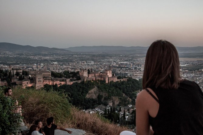 Night Adventure Tour, Play Granada Original - Mirador de Los Carvajales and the first Alhambra view