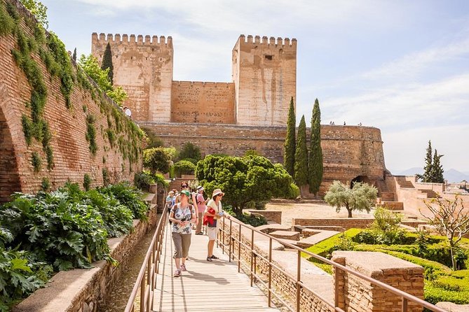 Private Alhambra palace tour and Granada from Motril cruise port - Why the Alhambra is worth the trip from Motril