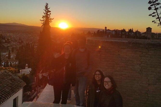 Private tour: 4 cultures, Granada in depth - How the guides shape the experience