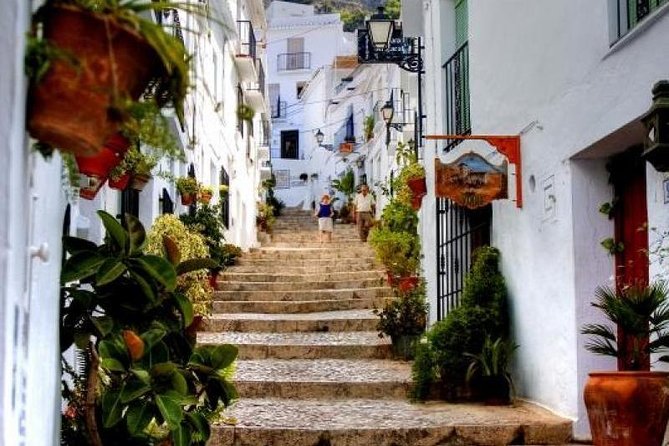 Private tour from Motril to Nerja, Frigiliana and Nerja caves - The Balcón de Europa and Nerja’s sea edge