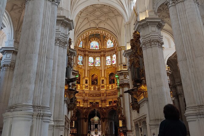 Private Tour: Historic Center of Granada - Granada Cathedral and its Renaissance grandeur