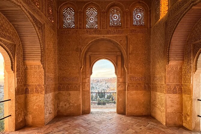 Private Tour in the Alhambra : buy your tickets and book your tour - Nasrid Palaces: the main event for architecture lovers