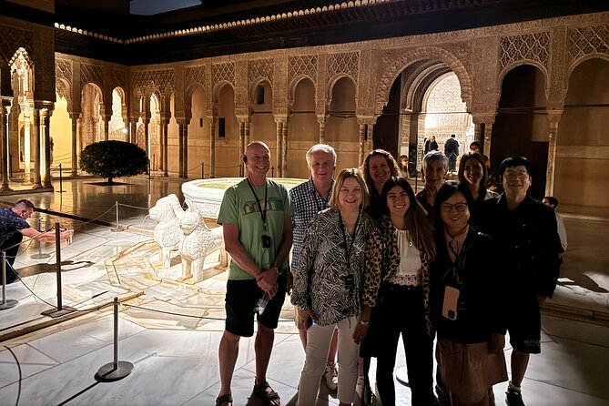 Private Tour With A Different Perspective of Alhambra - Crossing the Medina and visiting Charles V Palace