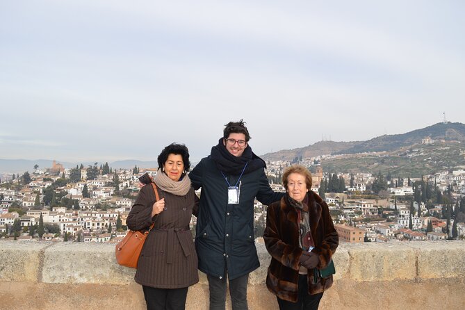 Private Tour With A Different Perspective of Alhambra - Starting at the Generalife gardens
