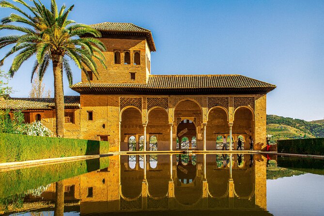 Skip-the-line Alhambra and Nasrid Palace Tour in Granada - Why the Nasrid Palaces make this tour worth considering