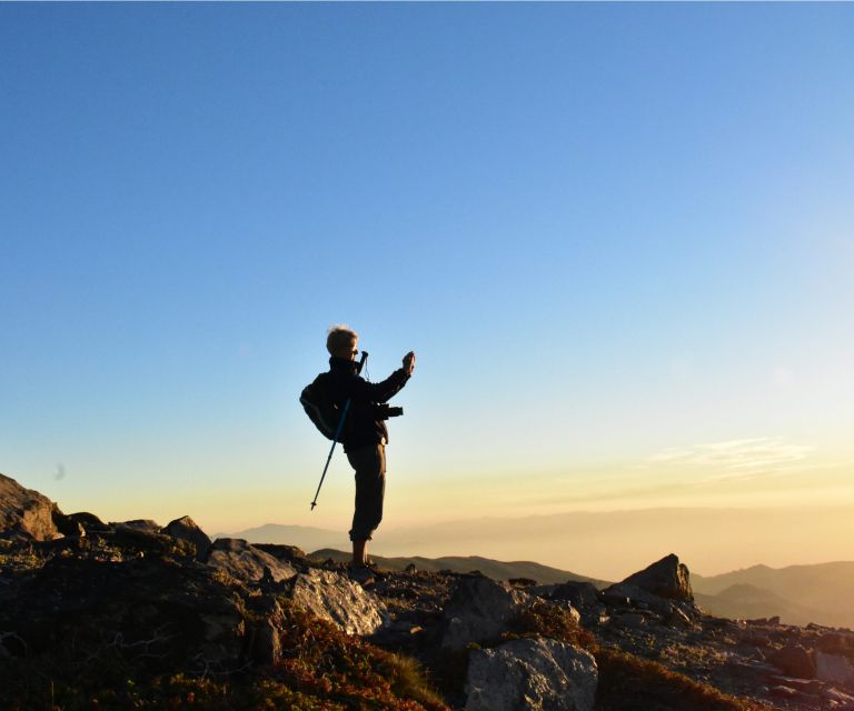 Sunset in Sierra Nevada at 2,500m altitude - Should you book it?