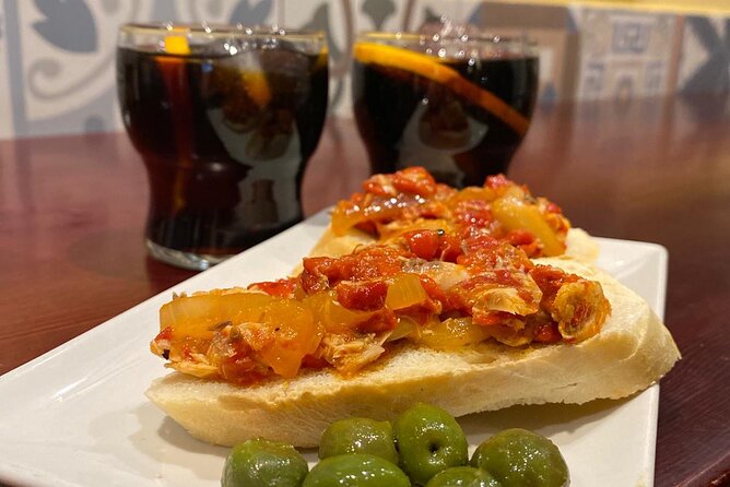 Tapas&Tours with Leo - Tasting Culture and History - A small-group introduction to Granada