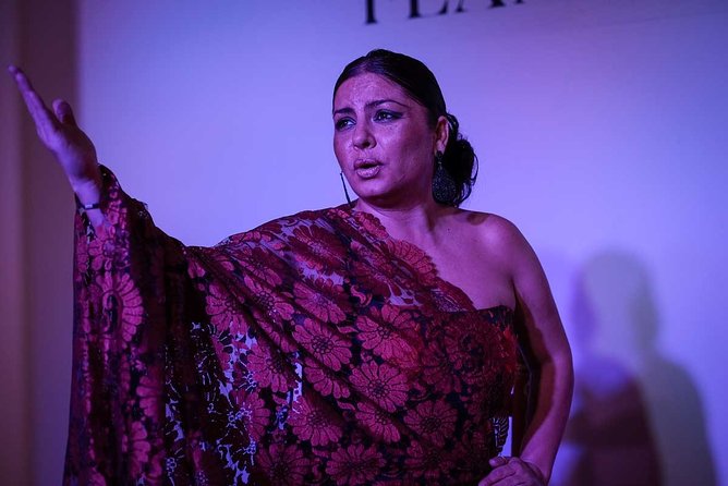 Traditional Flamenco Show - What the 7:00 pm start means for your evening