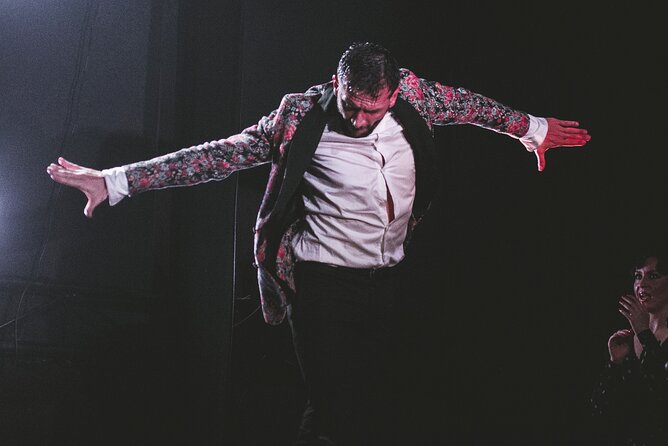 Traditional Flamenco Show at Tablao Casa Ana - A compact flamenco evening in Granada